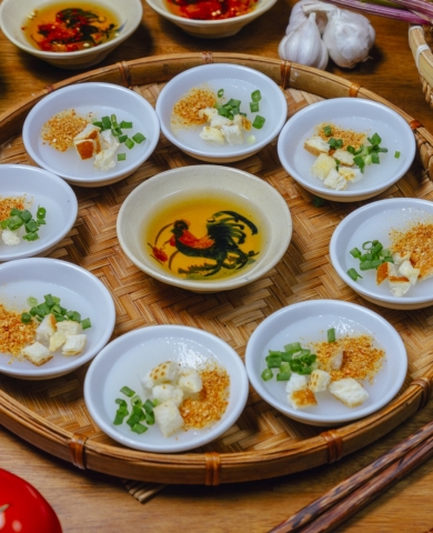 BÁNH BÈO MÂM