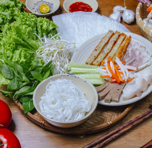 THẬP CẨM CUỐN BÁNH TRÁNG